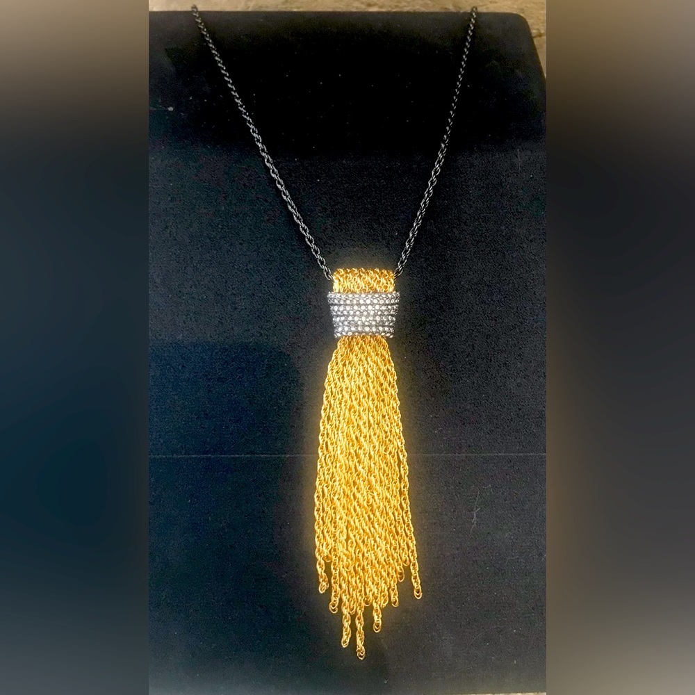 Stella dot gold tone and rhinestone tassel fringe pendant long necklace